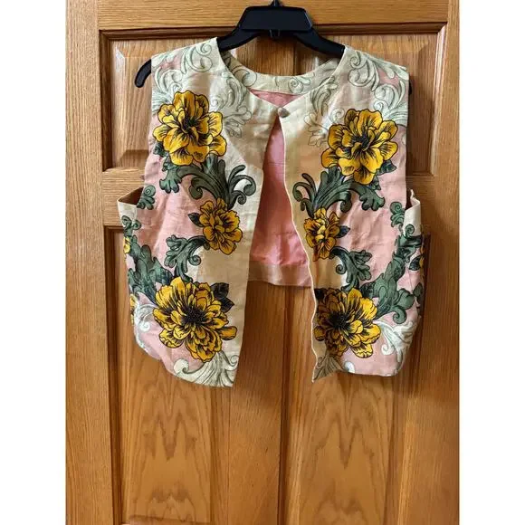 FARM Rio Delicate Flower Arabesque Linen Top - Size M - Picture 5 of 5